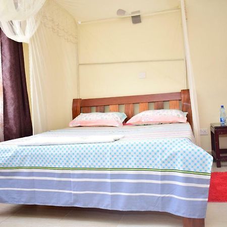 Joy Comfort Homestay ไนโรบี ภายนอก รูปภาพ