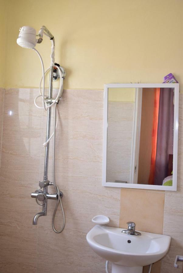Joy Comfort Homestay ไนโรบี ภายนอก รูปภาพ